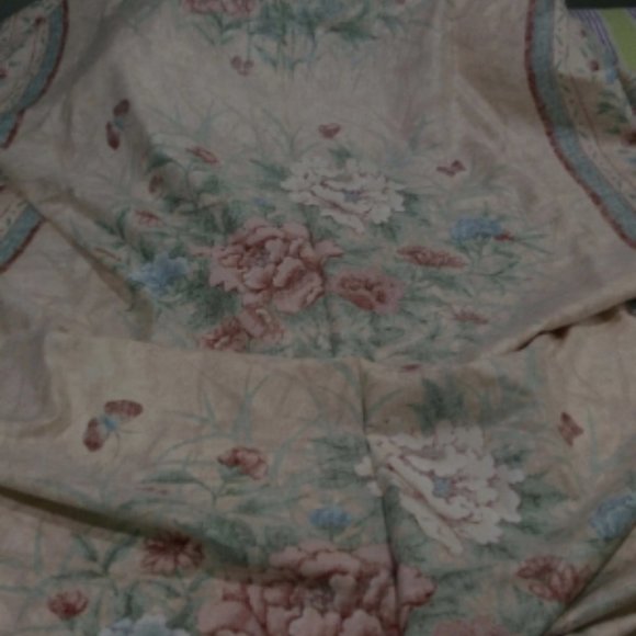 Upholstery Fabric By The Yard Tan Flowers Ann-Long Lee Dupont Stain Repellant - Picture 9 of 9